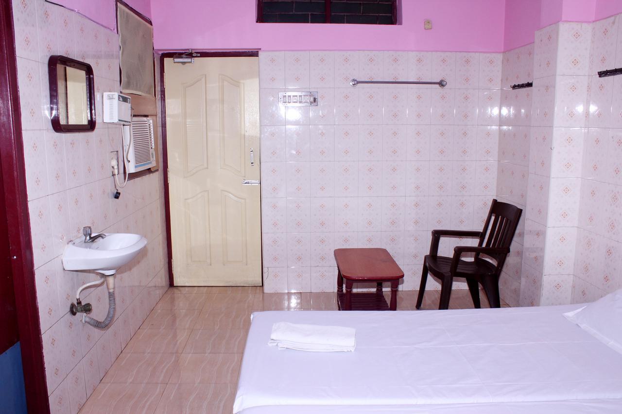 Merit Guest House Chennai Exterior photo